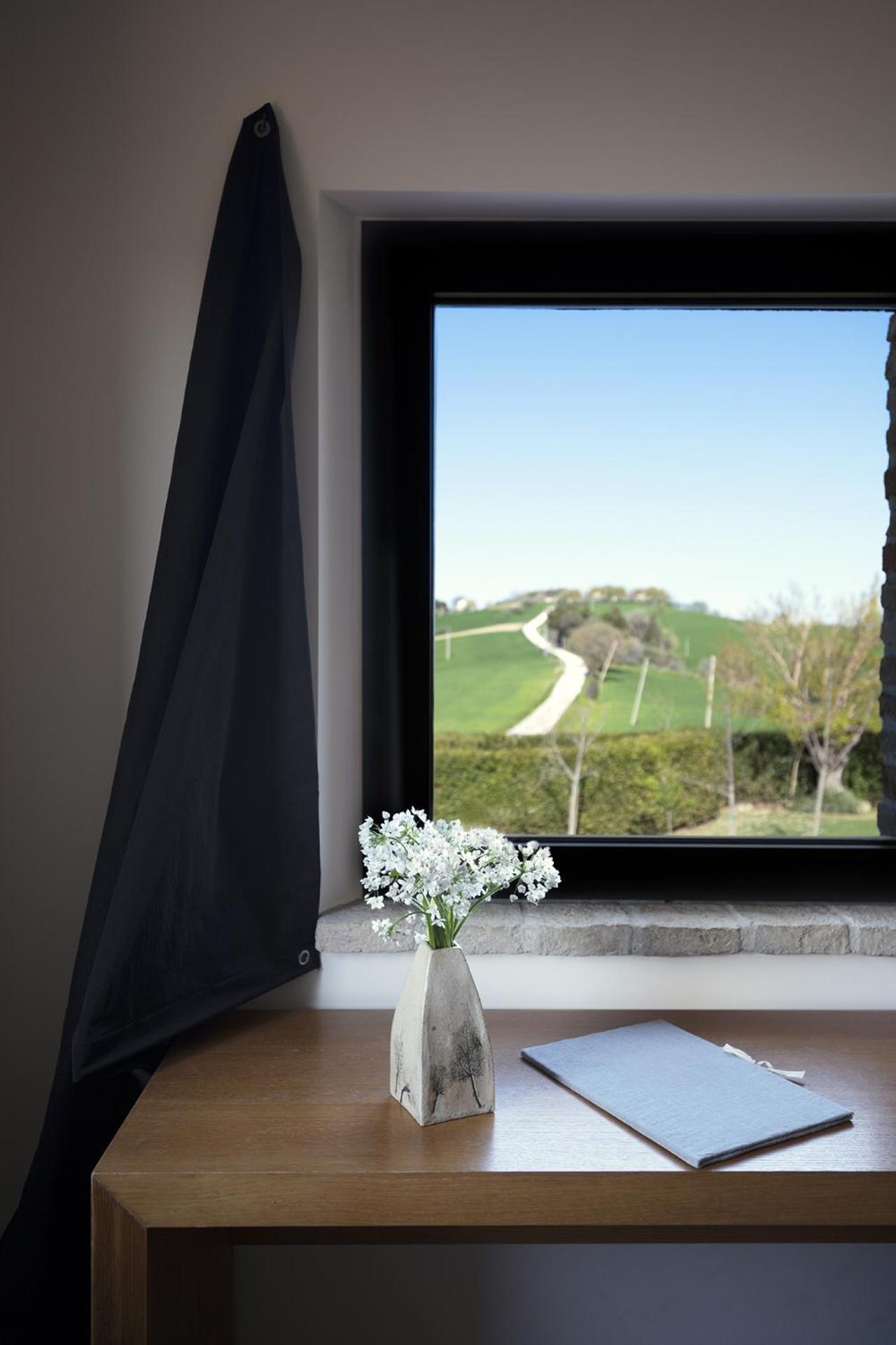 Solea Relais Di Charme- Adults Only Guest House Trecastelli Bagian luar foto