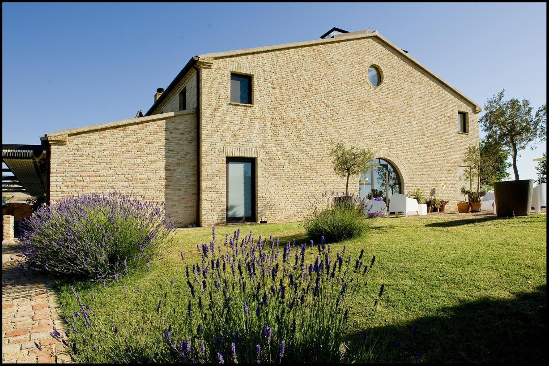 Solea Relais Di Charme- Adults Only Guest House Trecastelli Bagian luar foto