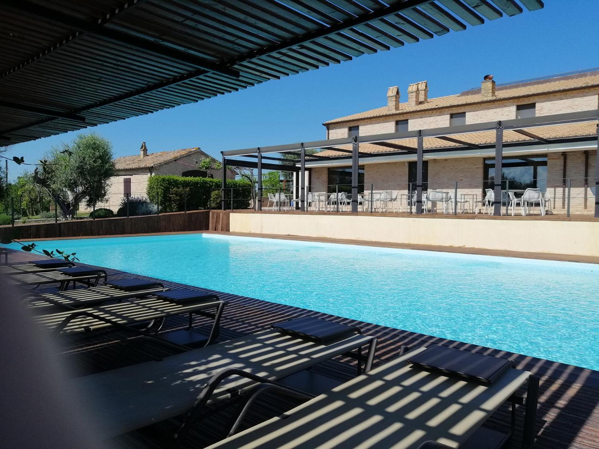 Solea Relais Di Charme- Adults Only Guest House Trecastelli Bagian luar foto
